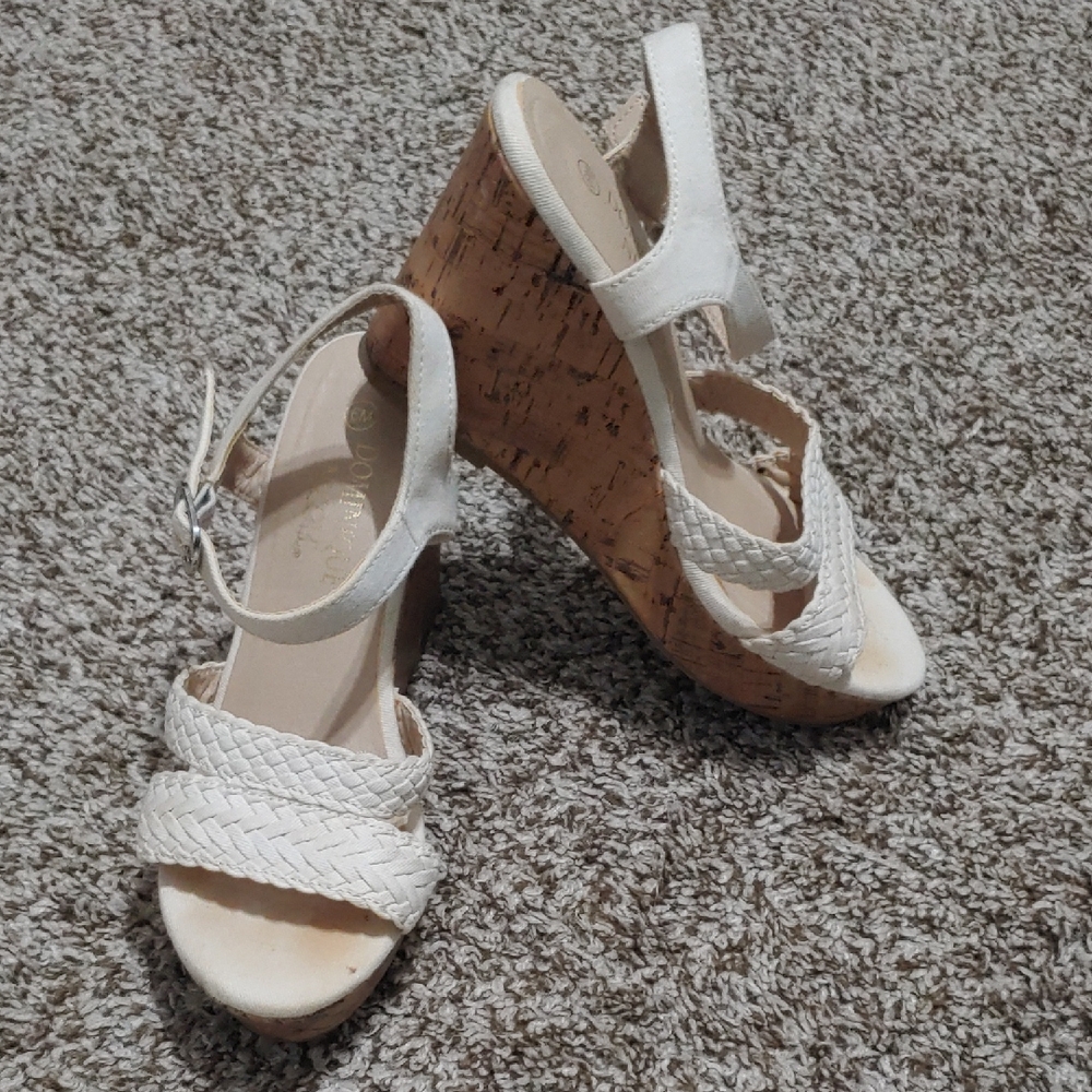 Braided Cream Wedge Heels Women's Size 6